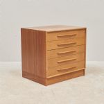 678089 Chest of drawers